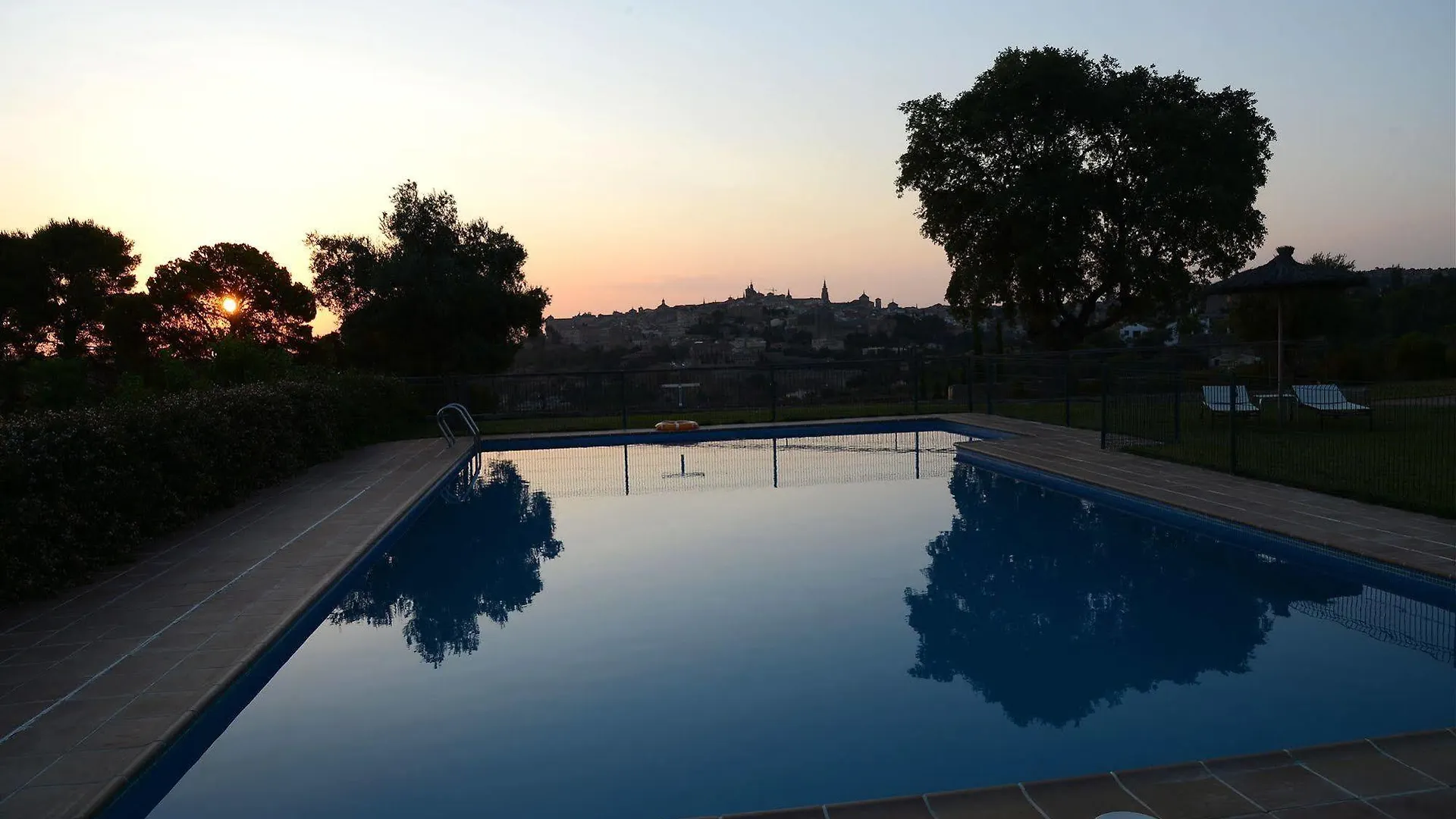 Hotel Cigarral El Bosque Толедо